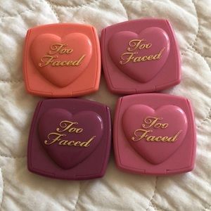 4 Mini too faced blushed